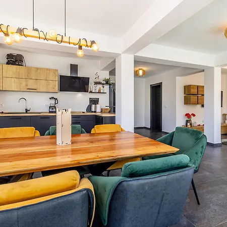 Phoenix Villa *