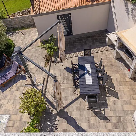 Phoenix Villa *